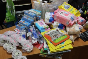 УЧАСТНИКИ АКЦИИ «УХА У НАС СЛАДКА» ПОМОГЛИ ДЕТЯМ