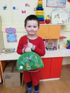 И я тоже помогаю!