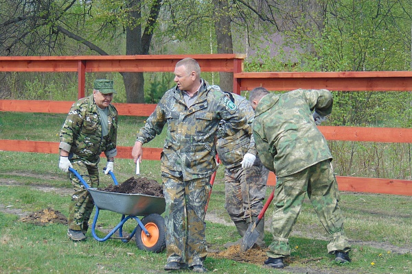 ДЕНДРАРИЙ В ПОС. УРШЕЛЬСКИЙ