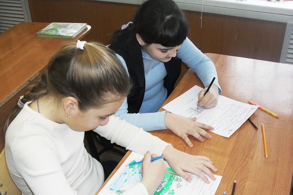 Младшие школьники узнали о растениях болот