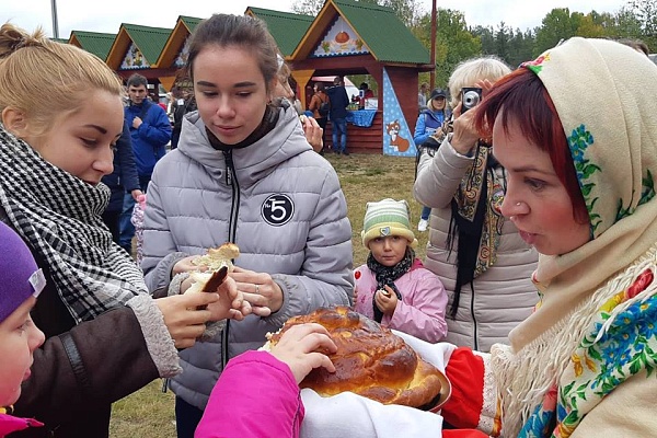 ОСЕННЕЕ НАСТРОЕНИЕ НА 5+