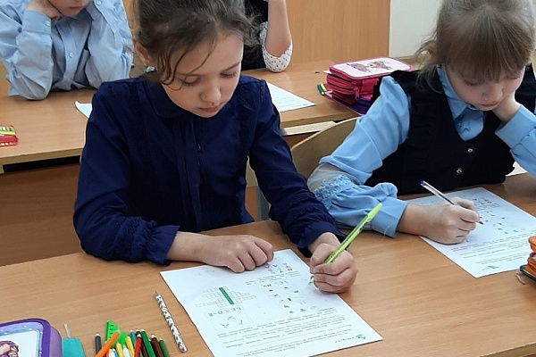 Младшие школьники узнали о растениях болот