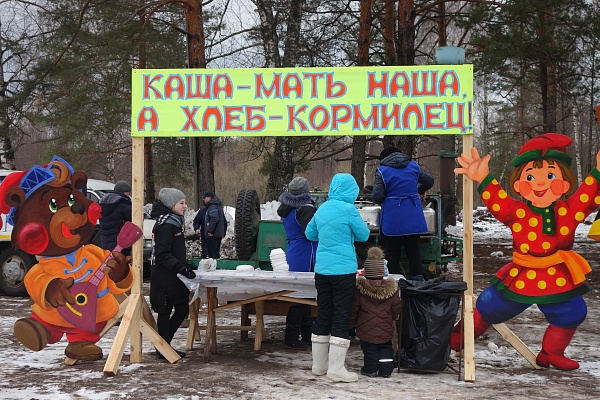 ПОД ПЕСНЮ МАРТОВСКОЙ КАПЕЛИ