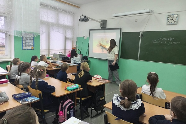 Занятие «Как животные готовятся к зиме» в НП «Мещерский»