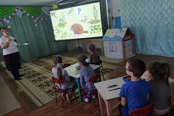 Умелые строители
