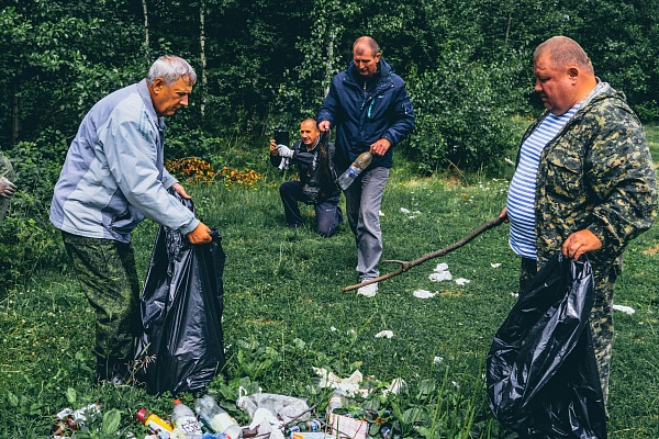 Ветераны убрали берег