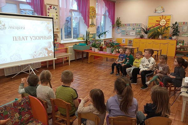   Дистанционное занятие «Плат узорный» для дошкольников