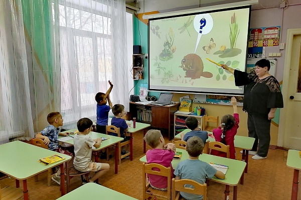 Умелые строители