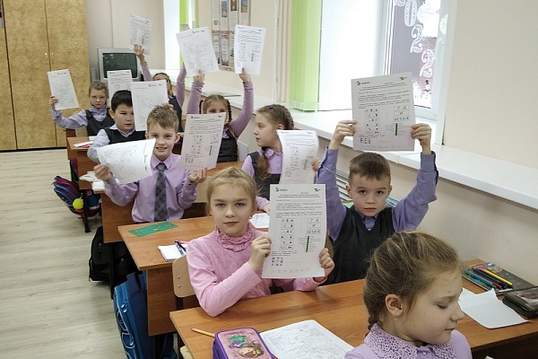 Младшие школьники узнали о растениях болот