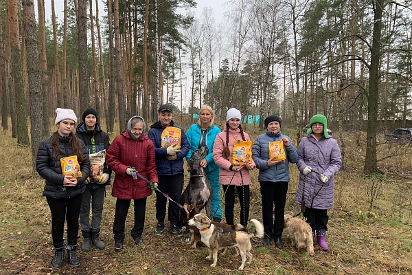 Волонтерская акция "Не проходите мимо"