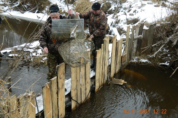 Снятие браконьерских сетей