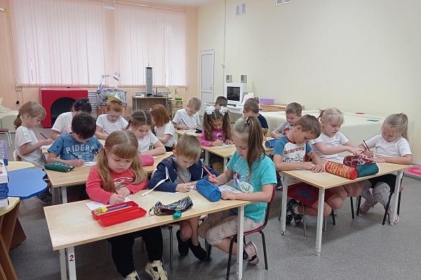 Волонтерская акция "Не проходите мимо"